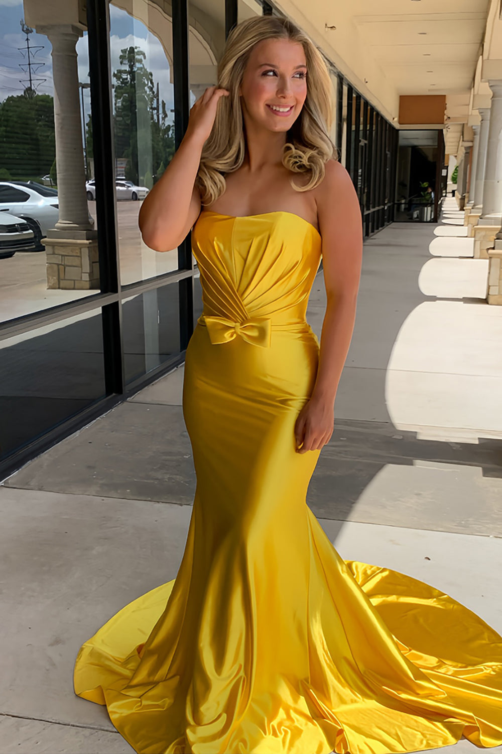 Long Yellow Satin Mermaid Prom Dress with Sweetheart Neckline and Ruched Bow