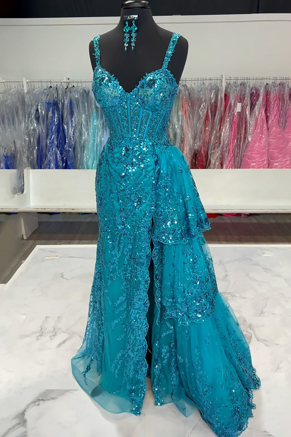 Black Sparkle Off-Shoulder Corset Prom Dress with Mermaid Silhouette and Tiered Tulle Applique