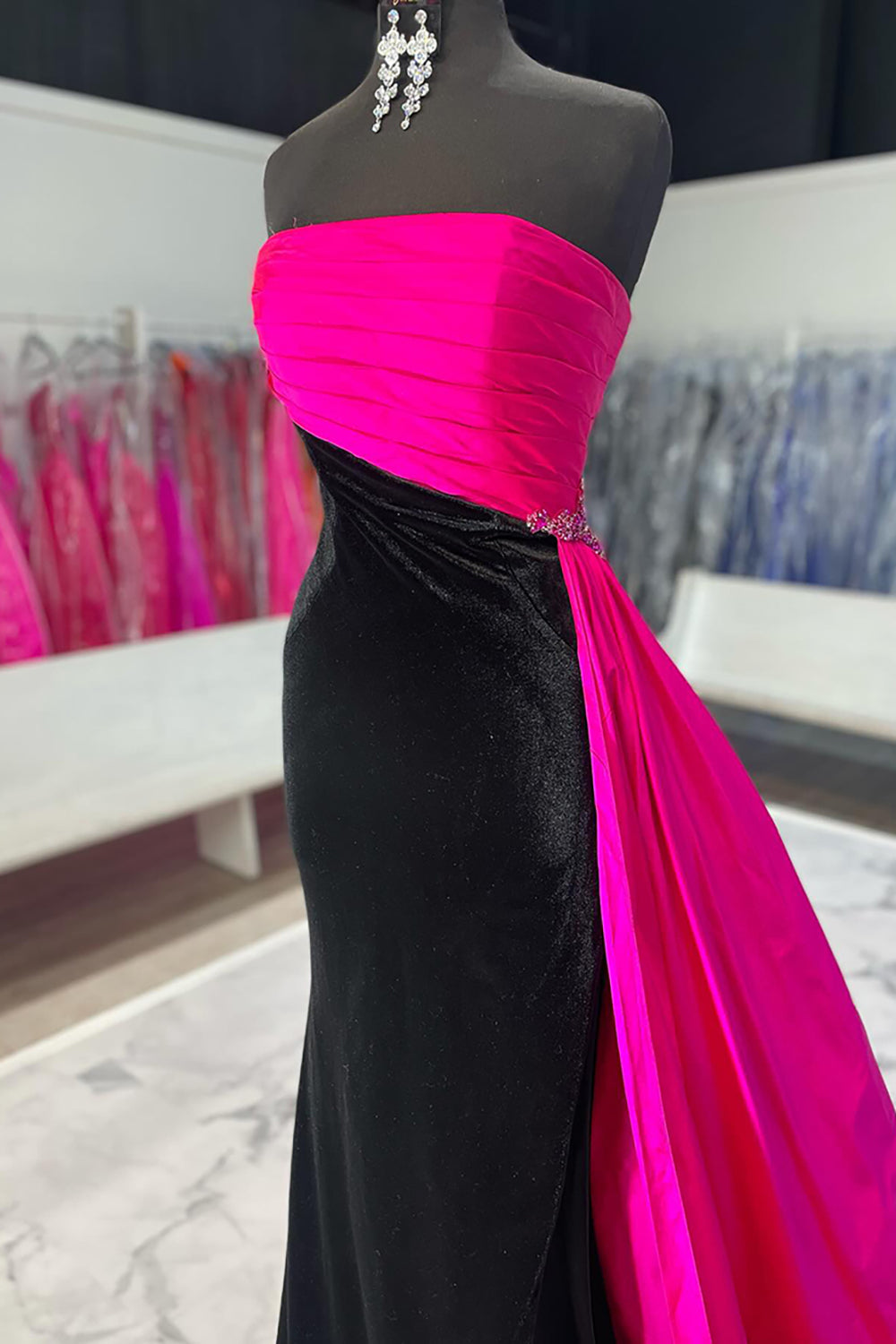 Velvet Long Prom Dress in Black Fuchsia with Strapless Mermaid Design and Slit