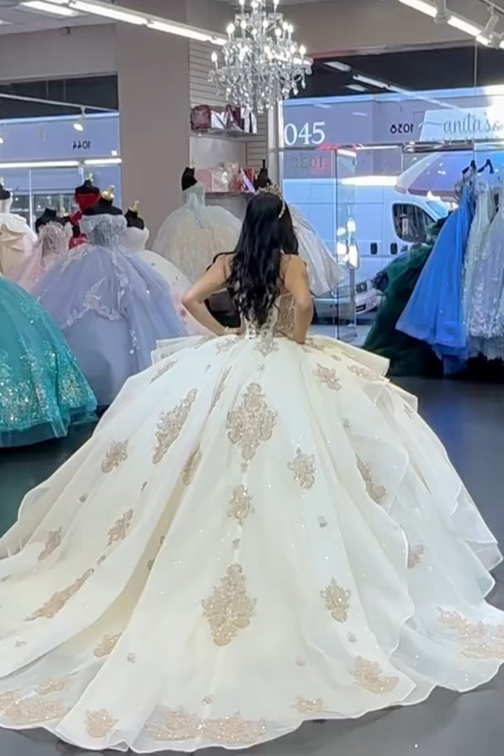 Sweetheart Beaded Ball Gown in Apricot Tulle for Quinceanera