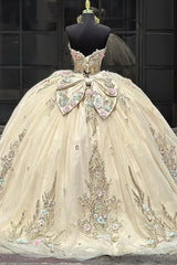 Golden Sparkle Sweetheart Ball Gown with Bow for Quinceanera in Tulle