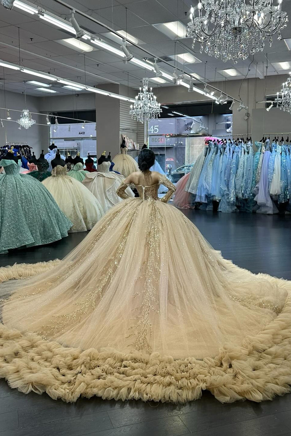 Champagne Sparkle Off-the-Shoulder Princess Quinceanera Dress with Sequin Applique and Tulle Train
