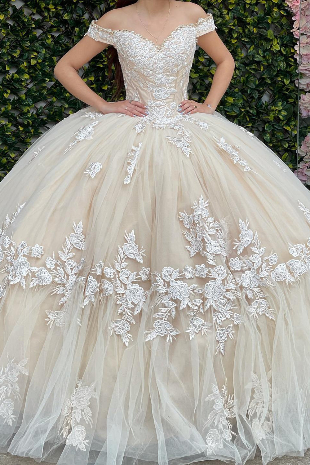 Off-the-Shoulder Tulle Quinceanera Dress with Apricot Applique