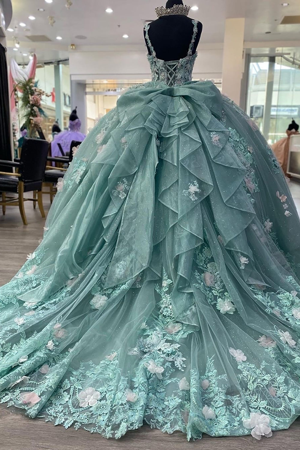 Sweetheart Ball Gown in Sage Green Tulle with Appliques for Quinceanera