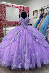 Quinceanera Dress with Sparkly Purple Spaghetti Straps and Ball Gown Applique
