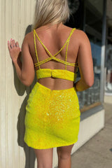 Yellow Deep V-Neck Sequins Tight Homecoming Dress/Mini Dress
