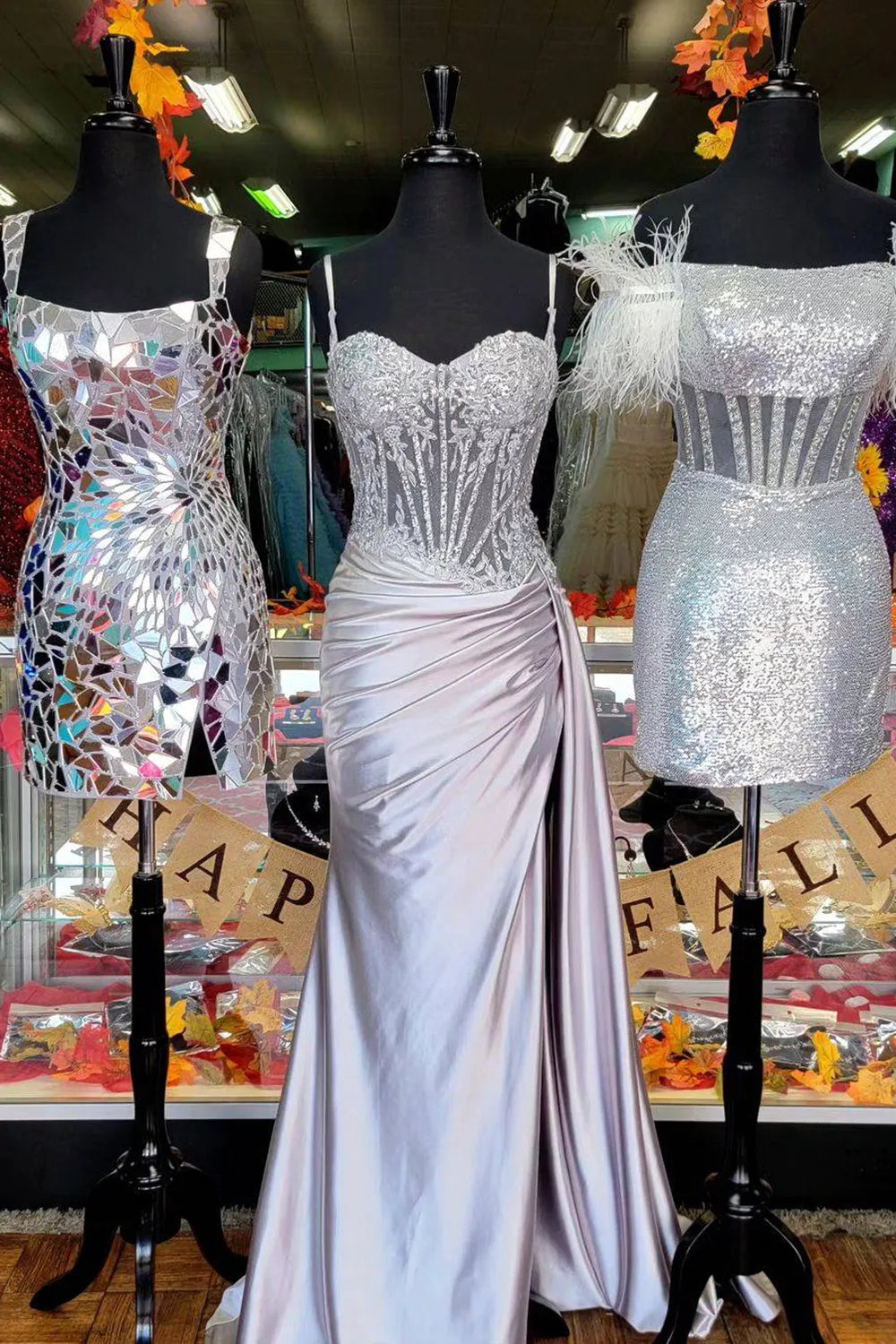 Elegant Silver Satin Mermaid Prom Dress with Spaghetti Straps and Appliques
