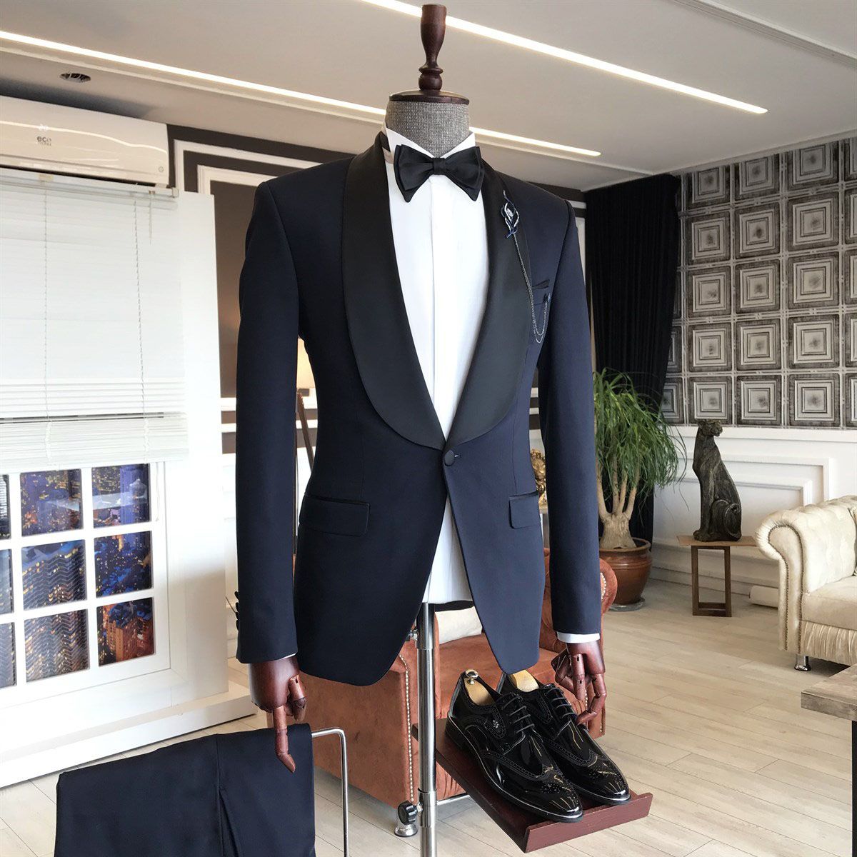 Stylish Slim Fit One-Button Shawl Lapel Navy Blue Three-Piece Wedding Men's Suits