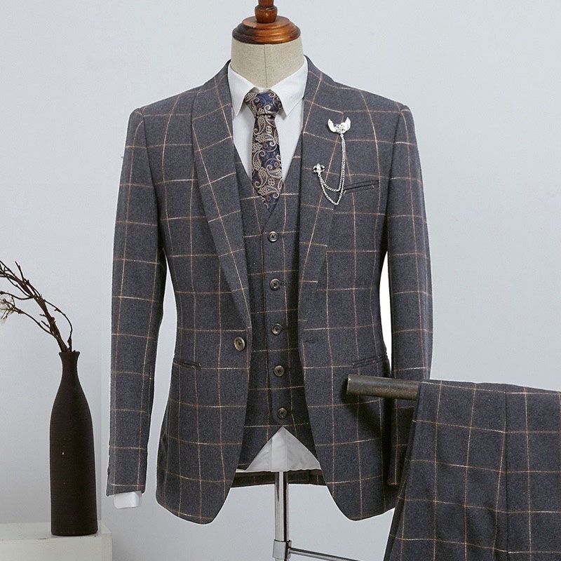 Fashion Slim Fit Dark Gray Plaid Three-Piece Custom Business Suit