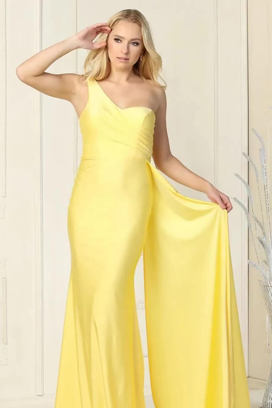 Basics Long Elegant Yellow One Shoulder Mermaid Evening Dress