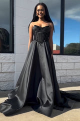 Long Black Satin Sweetheart Corset Prom Dress with Applique and Slit in A-Line