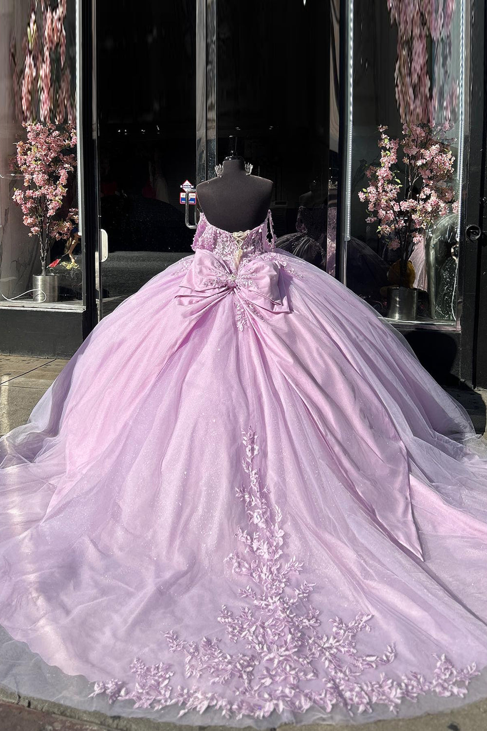 Off the Shoulder Pink Princess Tulle Ball Gown with Appliques and Bow for Quinceanera