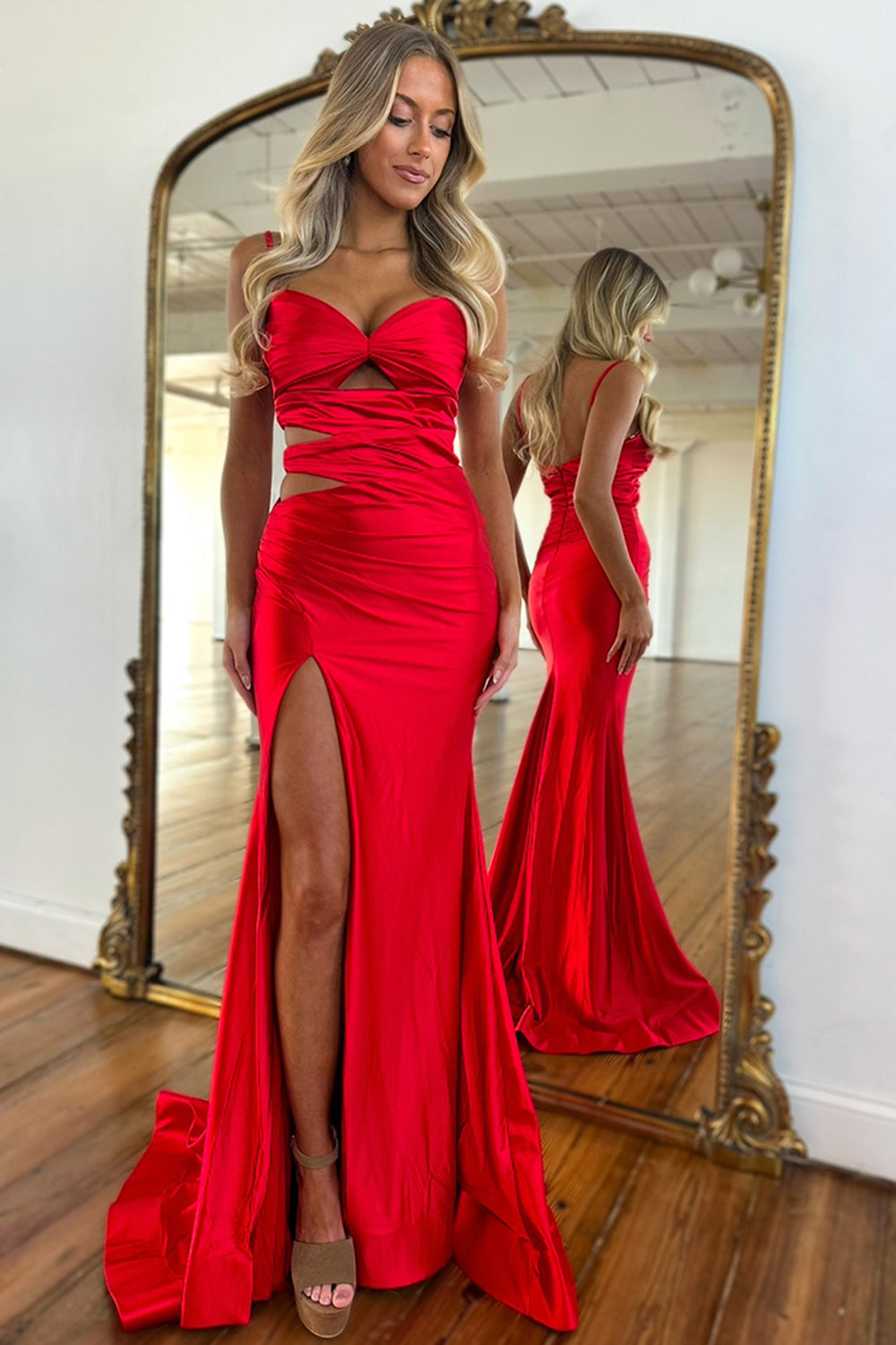 Long Red Mermaid Prom Dress in Satin with Cut-out and Slit