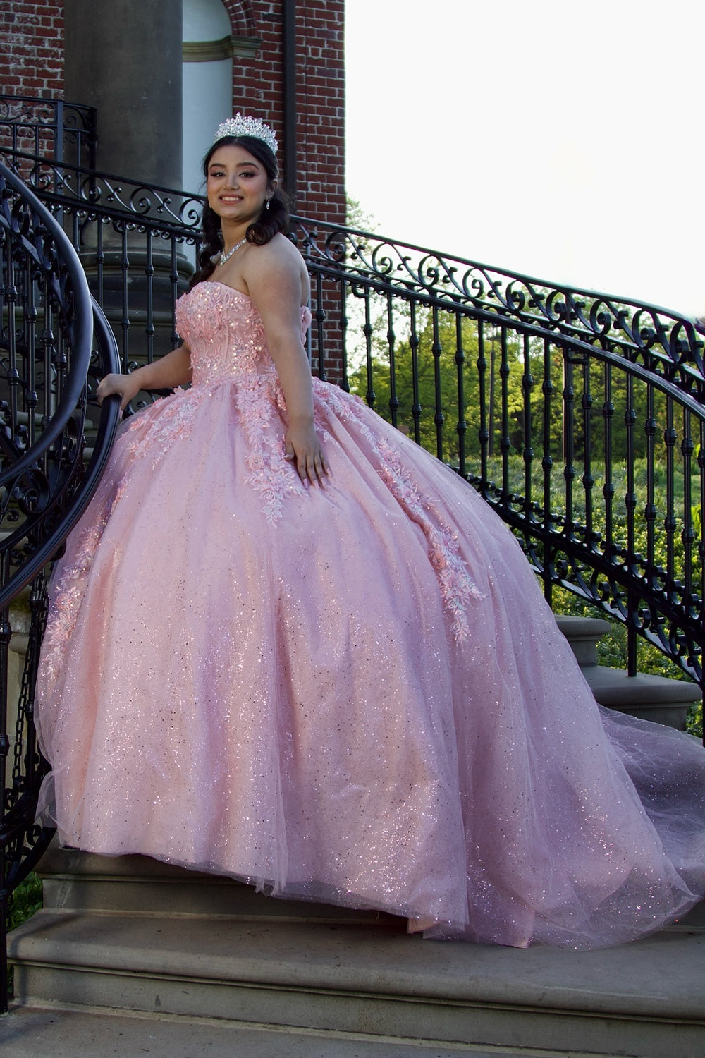 Sparkly Pink Sweetheart Ball Gown with Tulle Applique for Quinceanera