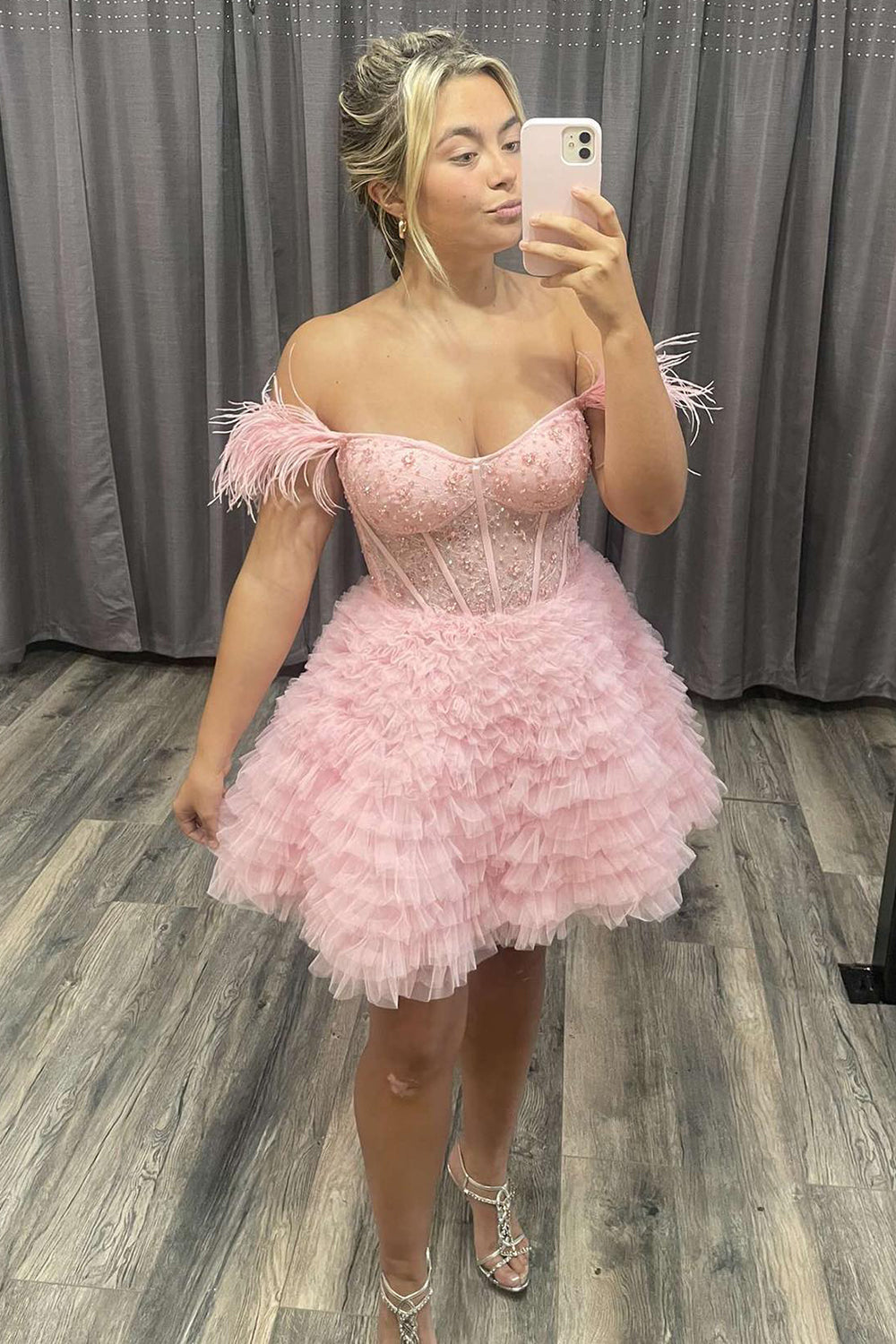 Sparkly Red Corset A-Line Short Homecoming Dress/Mini Dress with Ruffles