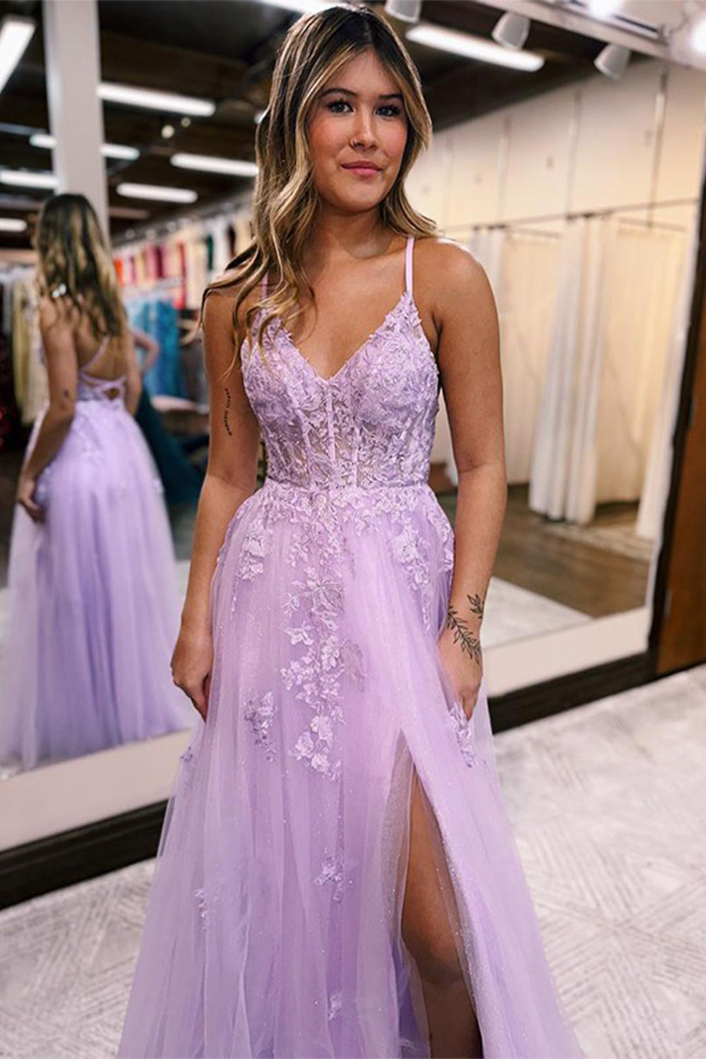 Lilac Long Prom Dress with Spaghetti Straps and Appliques in A-Line Style