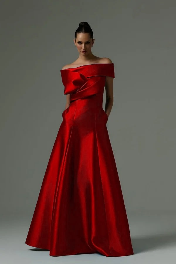 Off the Shoulder Sleeveless Long Formal Dress With Pleated Pocket