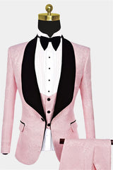 Unique Pink Shawl Lapel Jacquard Wedding Tuxedo for Guys
