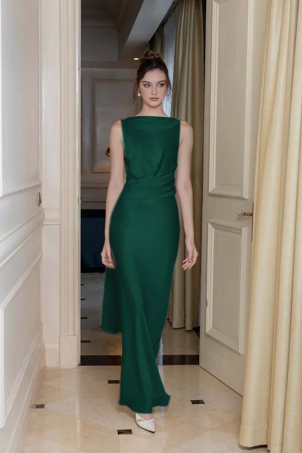 Long Slimming Sleeveless Formal Dress Flowy Backless With Pleated