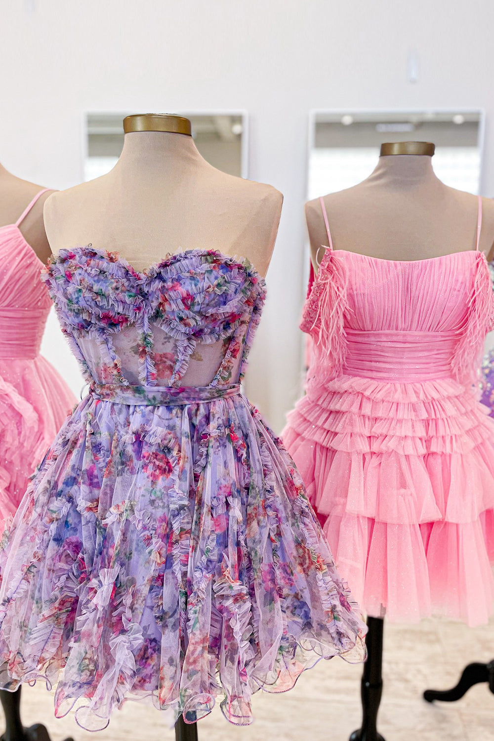 Pink Corset Sweetheart Floral A-Line Short Homecoming Dress/Mini Dress with Ruffles