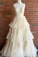 Long Prom Dress in Light Purple Tulle with Tiered Layers and Spaghetti Straps Featuring a Slit