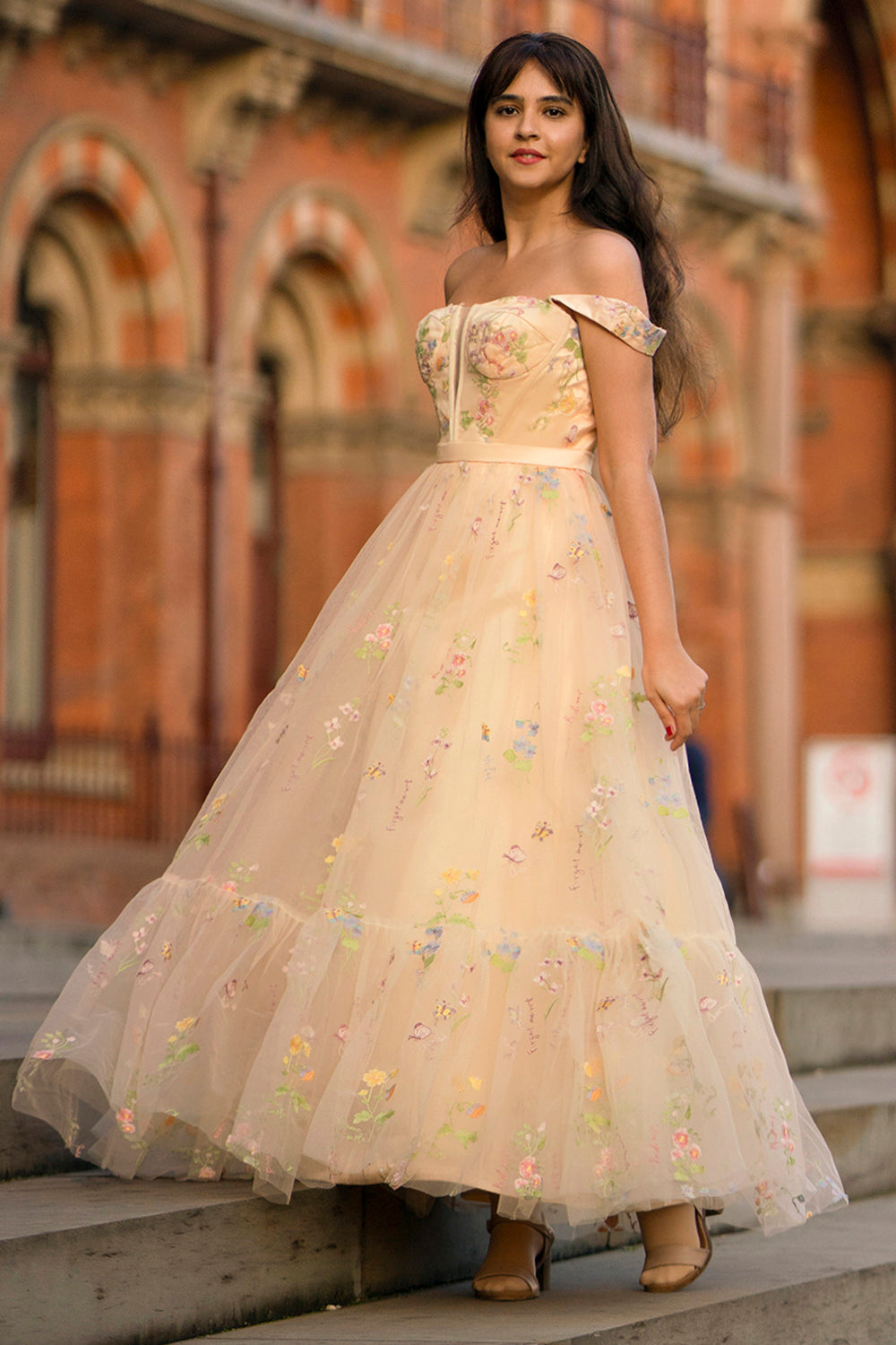 Champagne Long Prom Dress with Sweetheart Neckline and Princess A-Line Embroidery