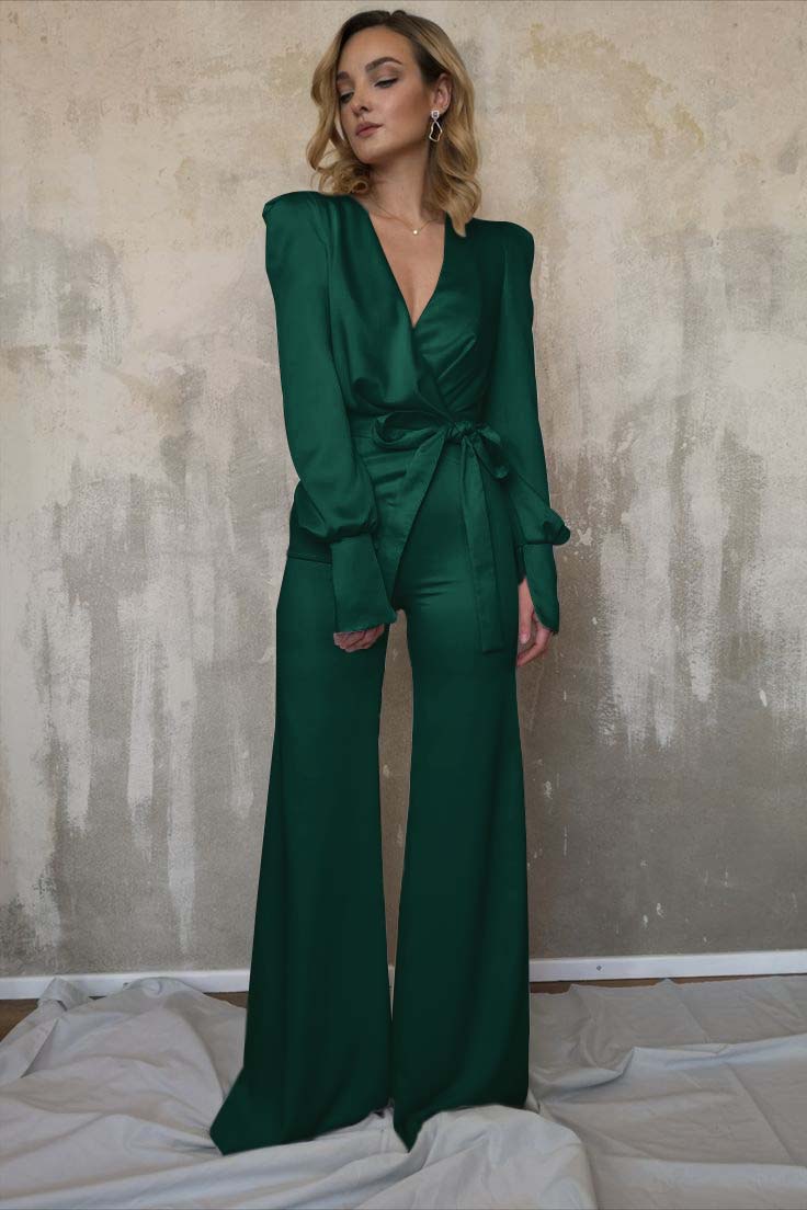 Charming Long Sleeves White V-Neck Long Jump Suit With Belt