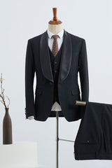 Elegant Slim-Fit Three-Piece Custom Wedding Suit for Grooms