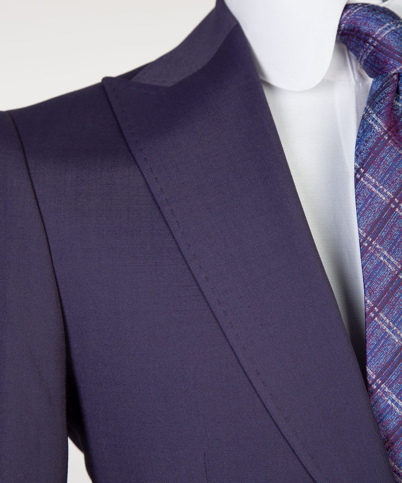 Best-Fitted Chic Dark Purple Peaked Lapel Three-Piece Men's Suits