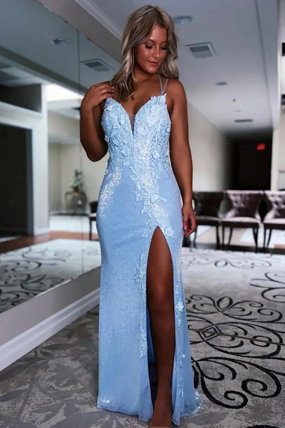 Long Black Prom Dress with Mermaid Silhouette Spaghetti Straps Sequins and Appliques