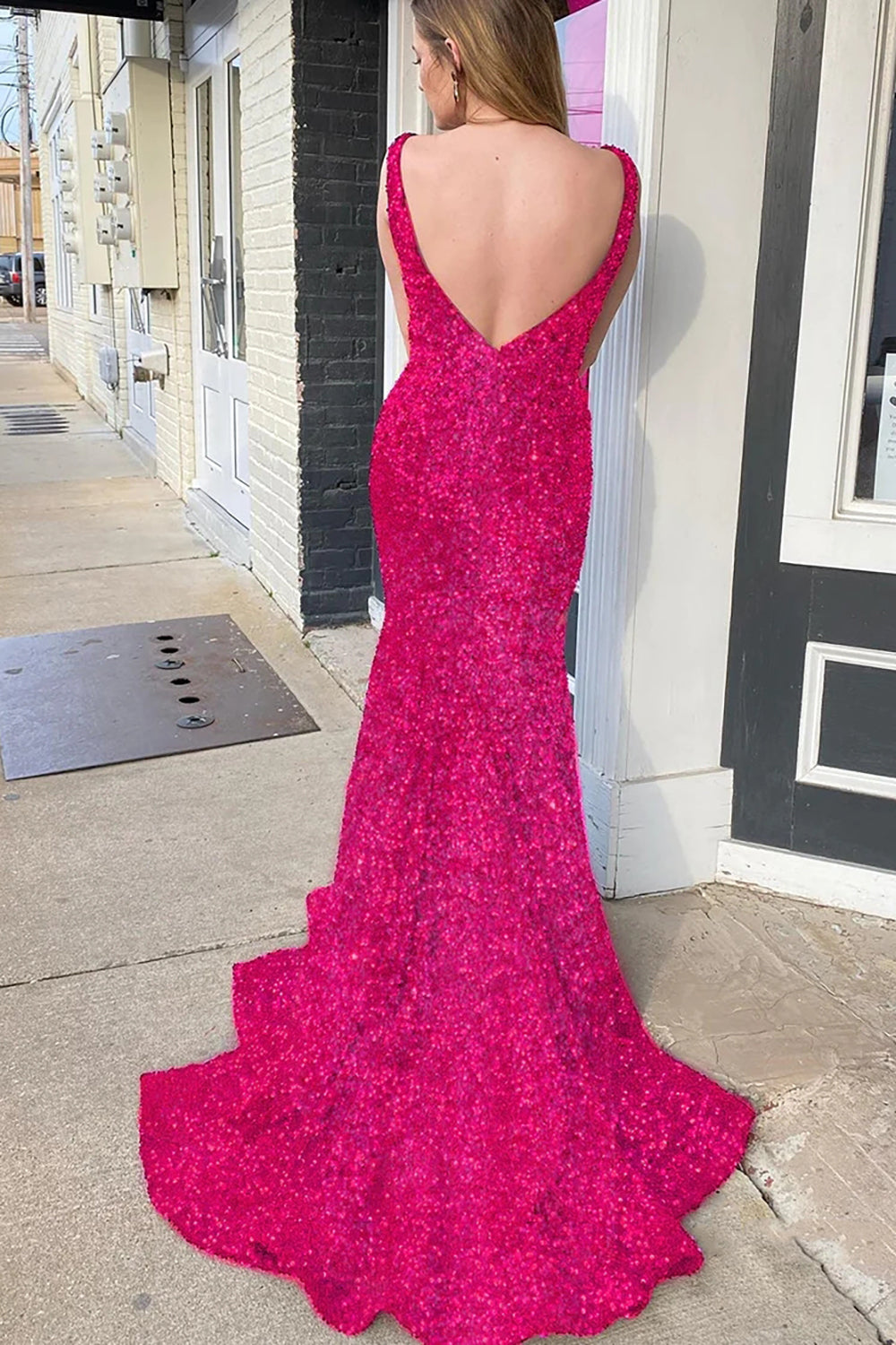 Purple Sequined Prom Dress with Deep V Neck and Open Back in Mermaid Style