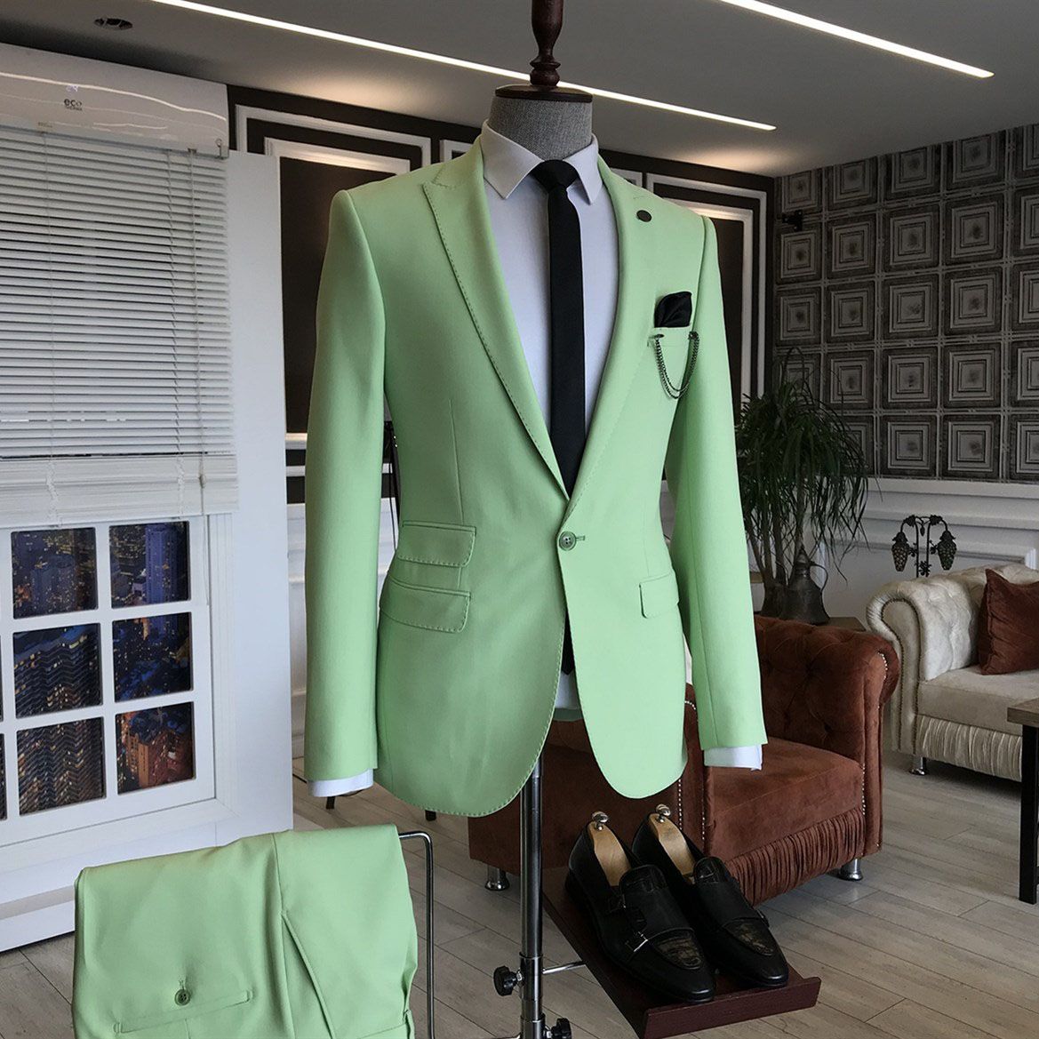 David Light Green Peaked Lapel Men's Prom Suits with Three Flaps
