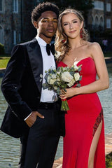 Red Long Prom Dress with Sweetheart Neckline and Front Split in Mermaid Style