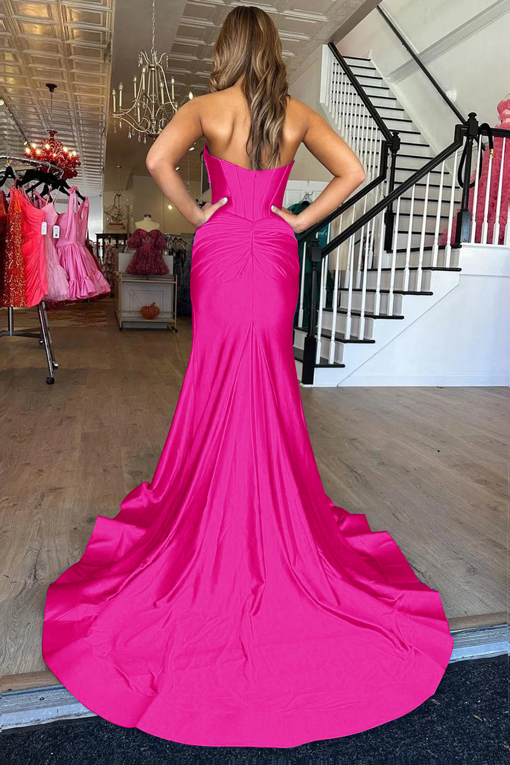 Elegant Red Satin Mermaid Prom Dress with Sweetheart Neckline and Front Split