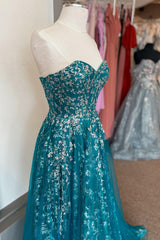 Elegant Sweetheart Peacock Blue A-Line Corset Prom Dress Featuring Appliques