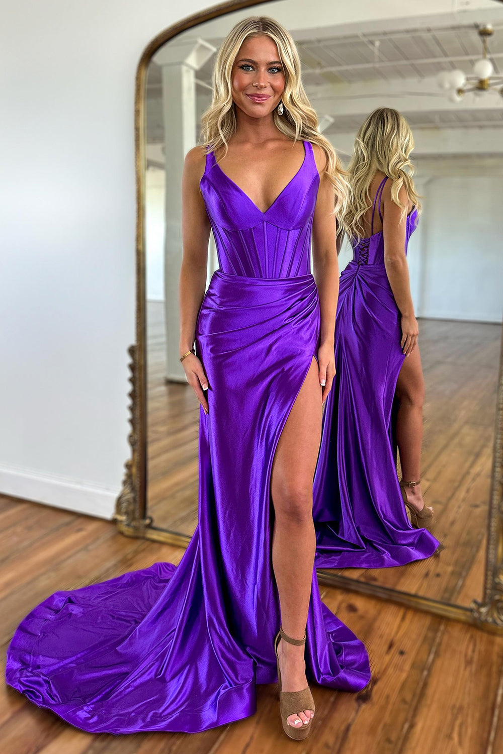 Long Mermaid Prom Dress in Purple Satin with Spaghetti Straps and Slit