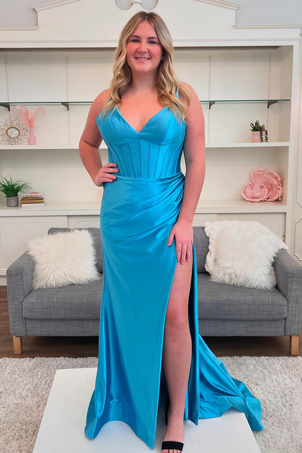 Long Mermaid Prom Dress in Purple Satin with Spaghetti Straps and Slit