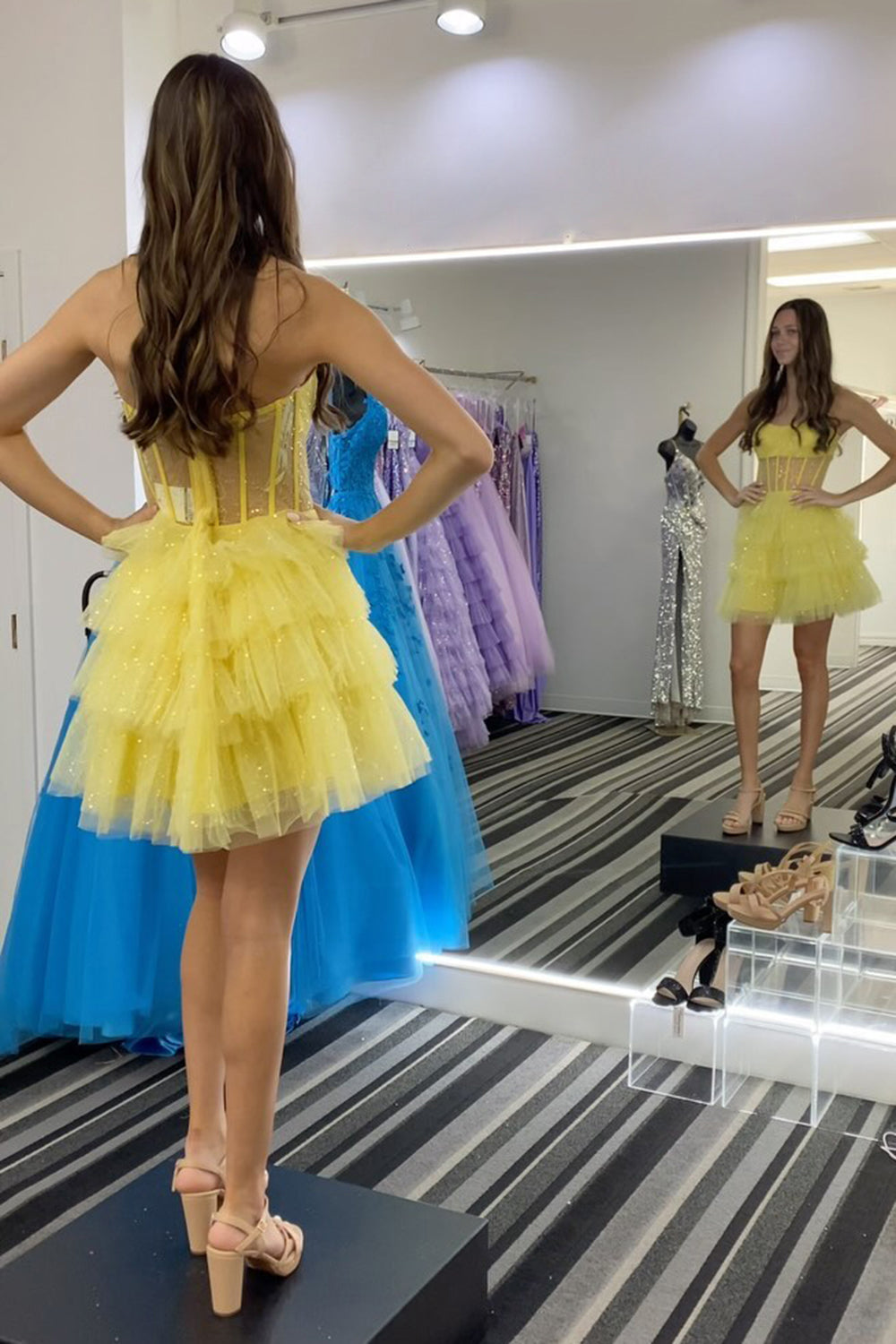 Sparkly A-Line Pink Corset Tiered Tulle Short Homecoming Dress/Mini Dress