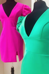 Simple Fuchsia V-Neck Short Sleeves Tight Short Homecoming Dress/Mini Dress
