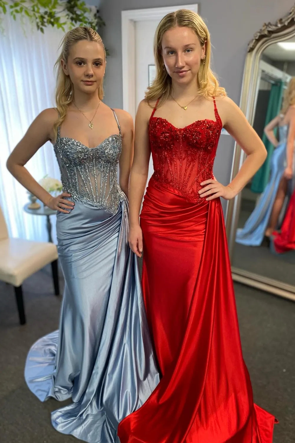 Elegant Silver Satin Mermaid Prom Dress with Spaghetti Straps and Appliques