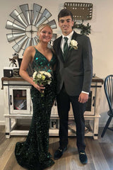 Long Corset Prom Dress in Emerald Green with Mermaid Sequins and Spaghetti Straps Featuring a Slit