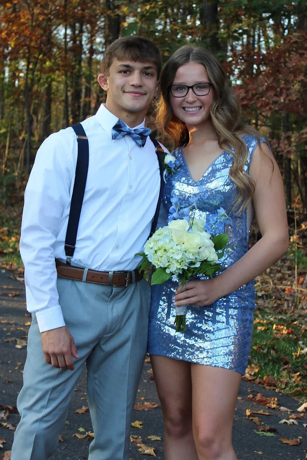 Sparkly White Sequins V-Neck Tight Homecoming Dress/Mini Dress