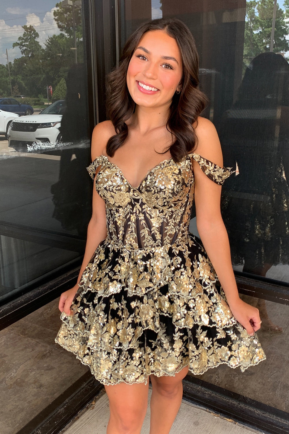 Sparkly A-Line Black Tiered Short Homecoming Dress/Mini Dress with Lace