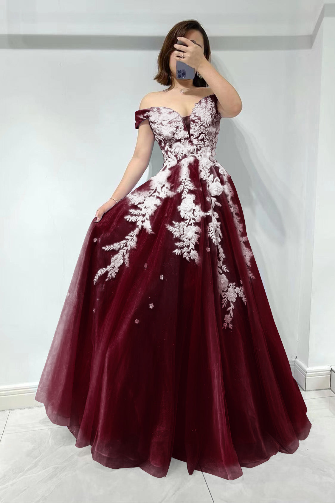 Amazing Lilac Off-The-Shoulder Sweetheart Tulle Evening Dress With Appliques