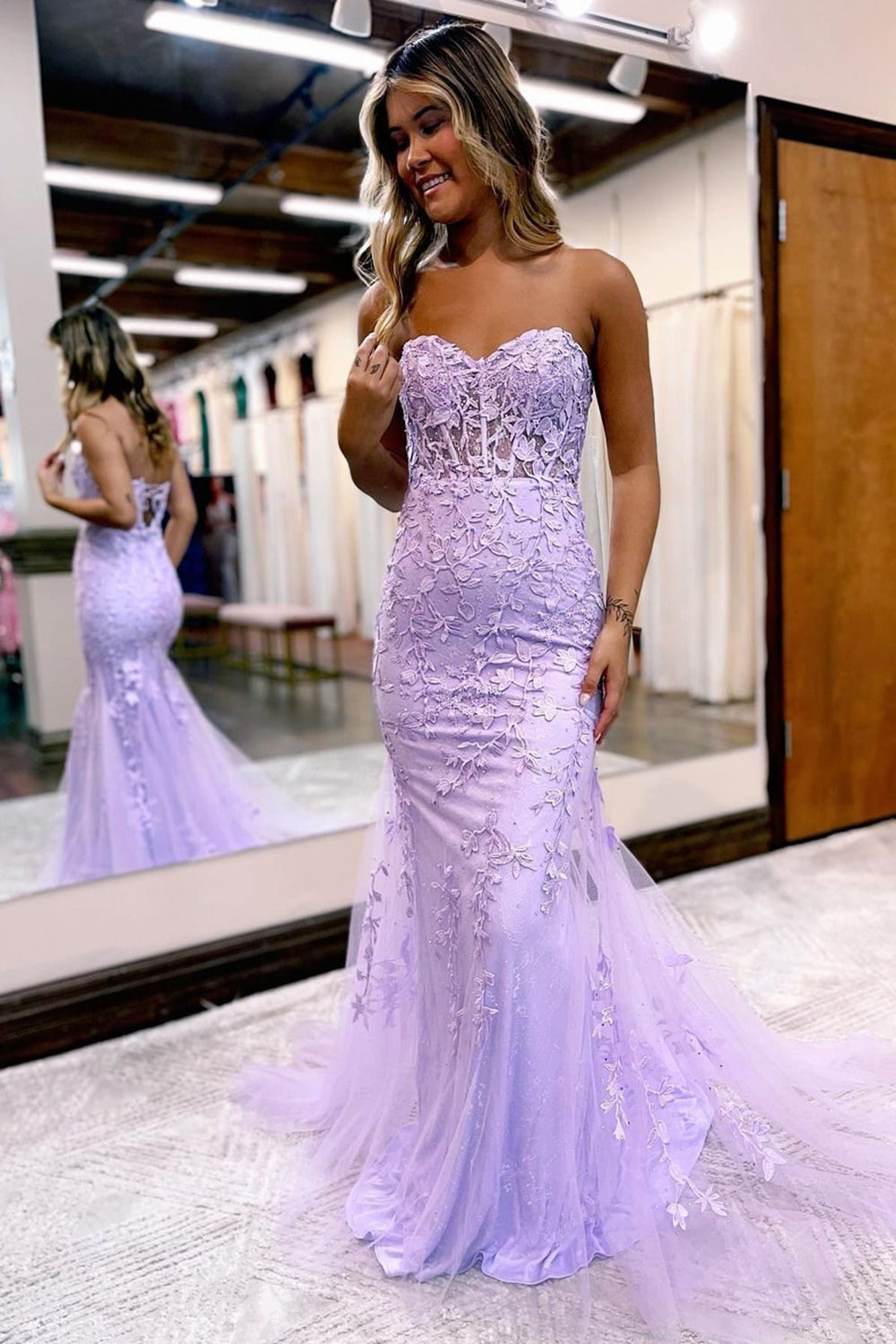 Sweetheart Neck Mermaid Prom Dress in Sky Blue with Appliques