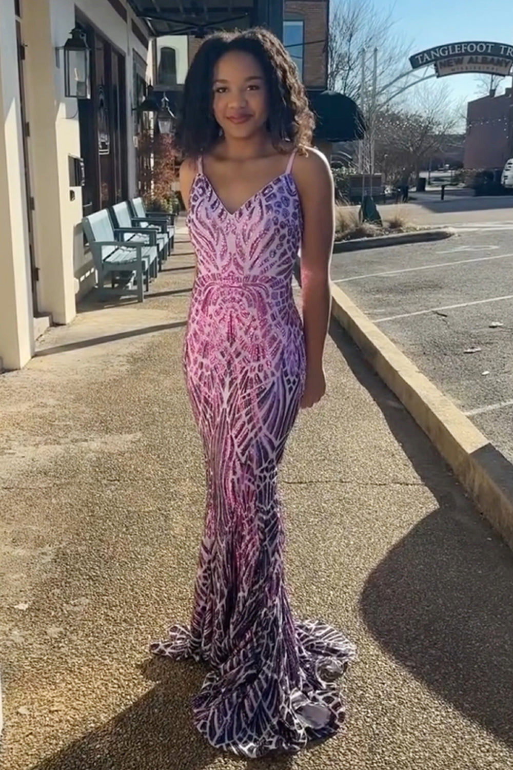Elegant Pink Sequined Mermaid Prom Gown with Spaghetti Straps