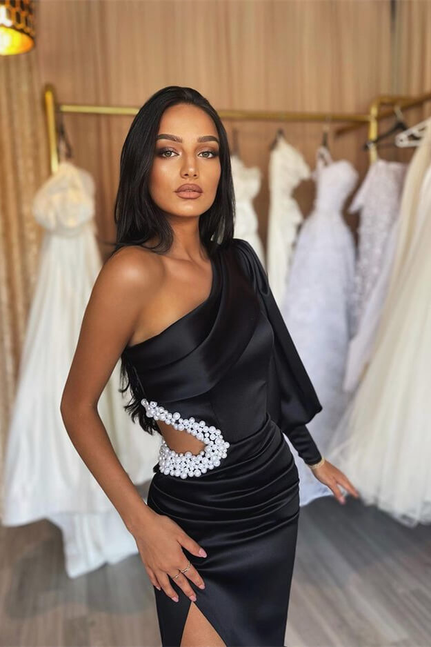 Black One Shoulder Long Sleeve Slit Mermaid Evening Dress With Pearls