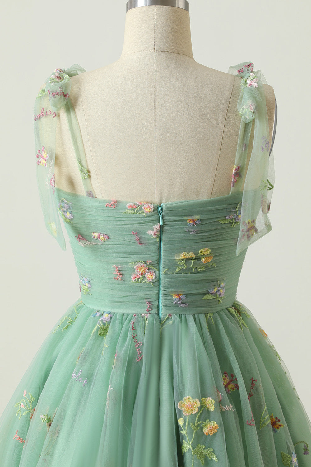 Champagne A-Line Embroidery Short Homecoming Dress/Mini Dress