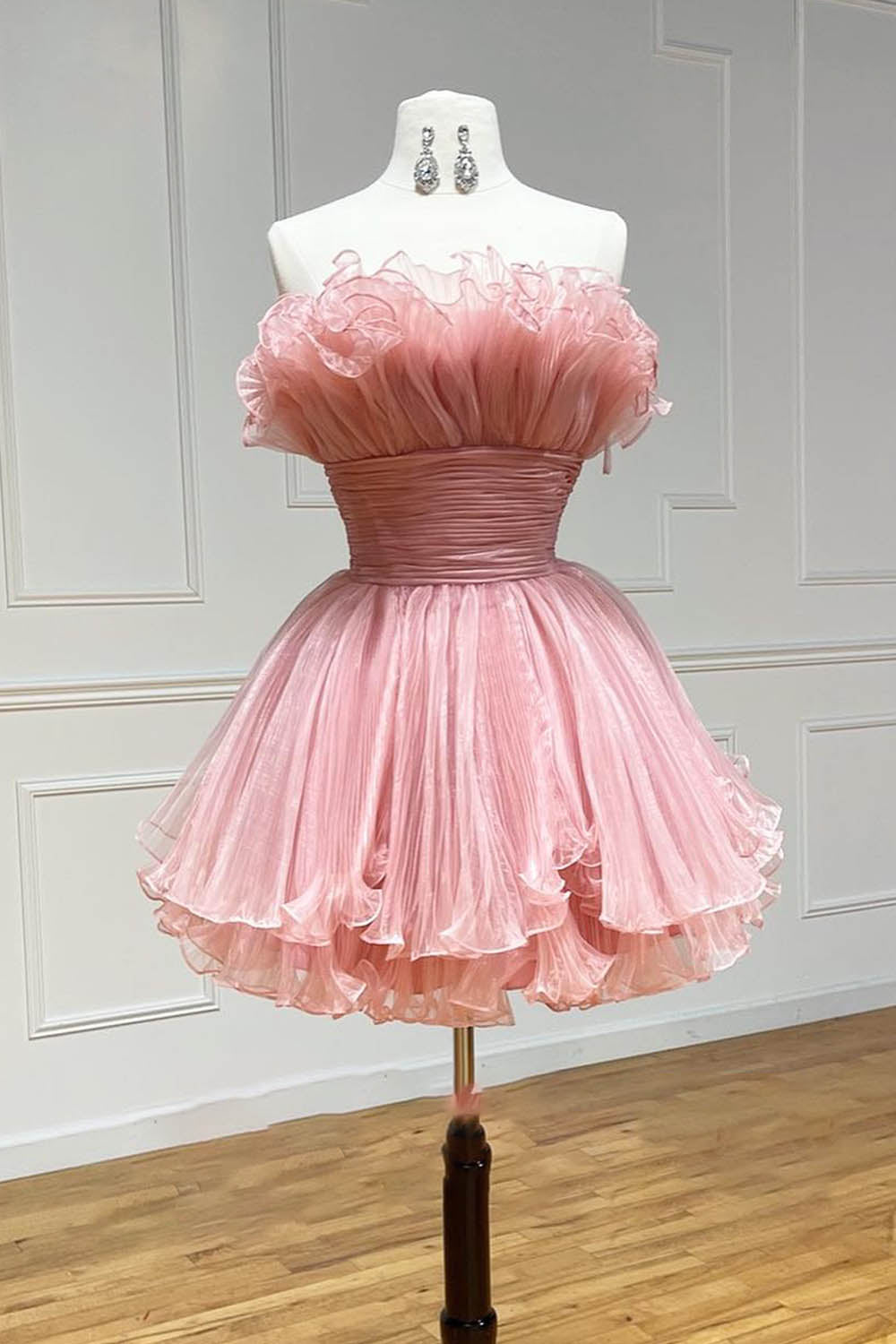 Blue A-Line Strapless Ruffled Short Homecoming Dress/Mini Dress