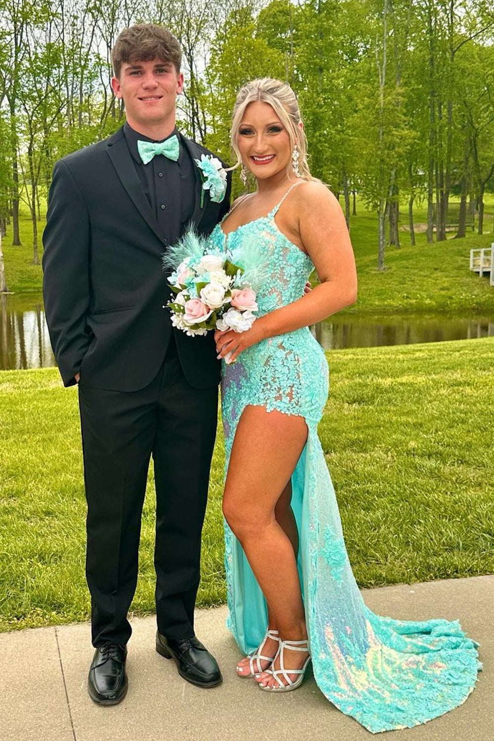 Long Mermaid Prom Dress in Sparkly Lilac with Sequins and Lace